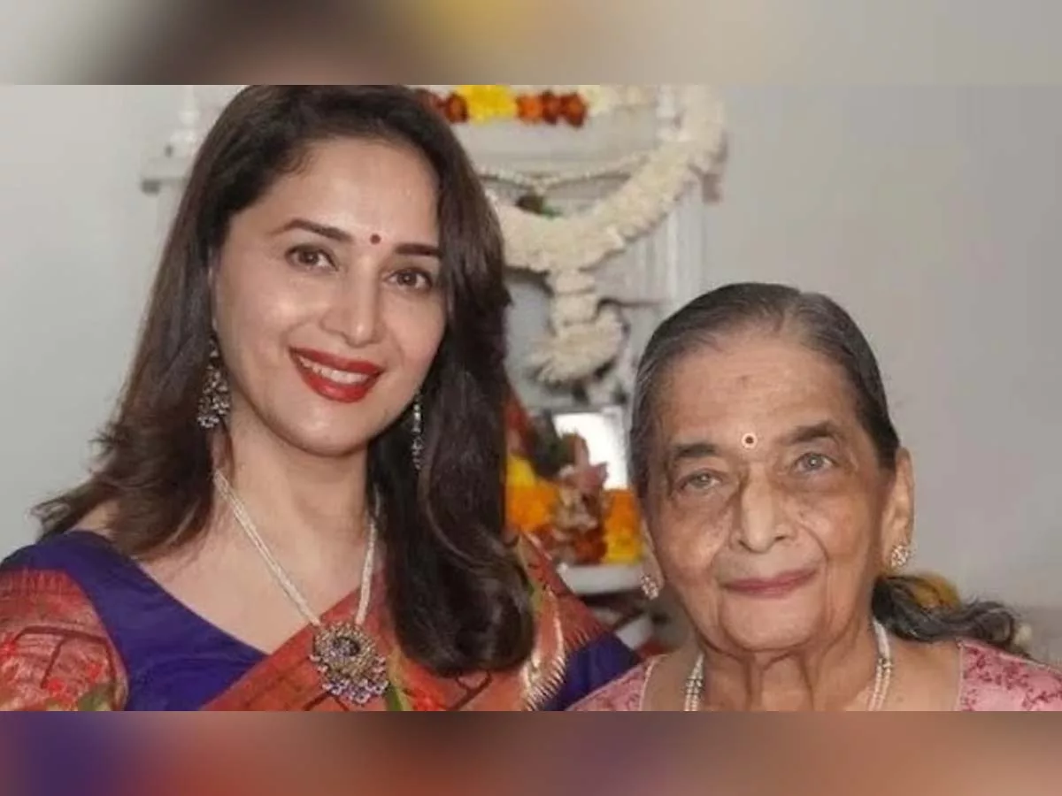 Madhuri Dixit mother passed away