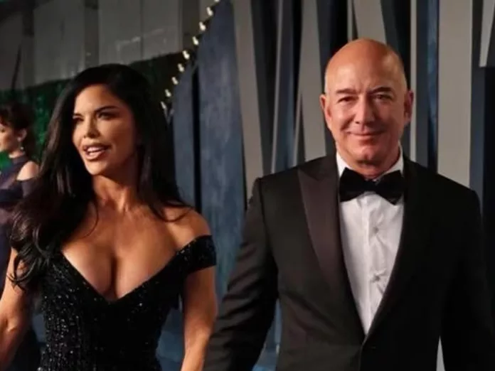 Amazon founder Jeff Bezos engagement with Girlfriend Lauren Sanchez