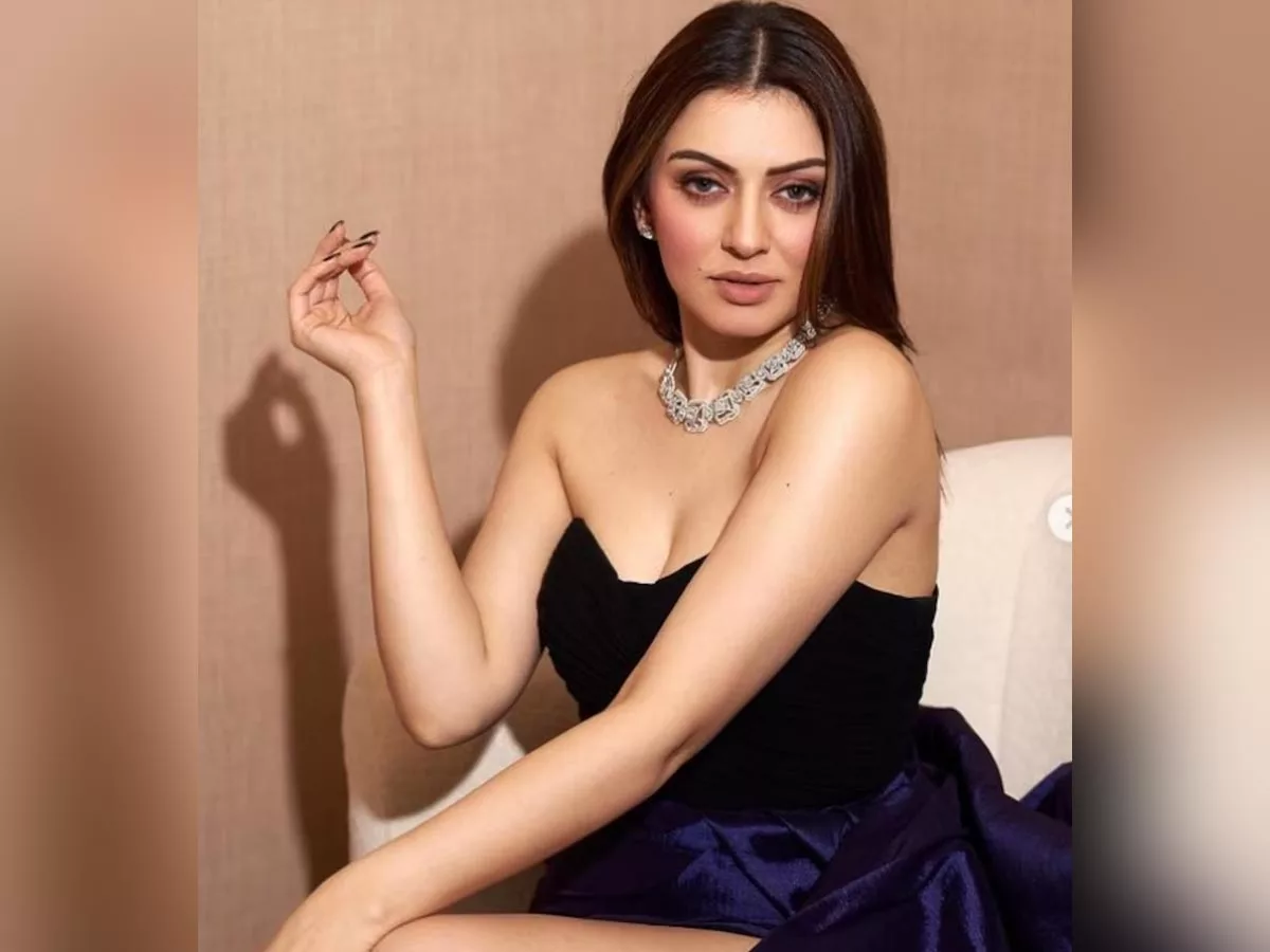 Casting Couch: Who is that Telugu hero who harassed Hansika Motwani to come to bed room?
