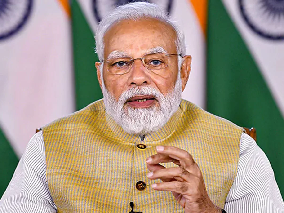Modi  brings good news for Indians, Key update on H-1B visa rules