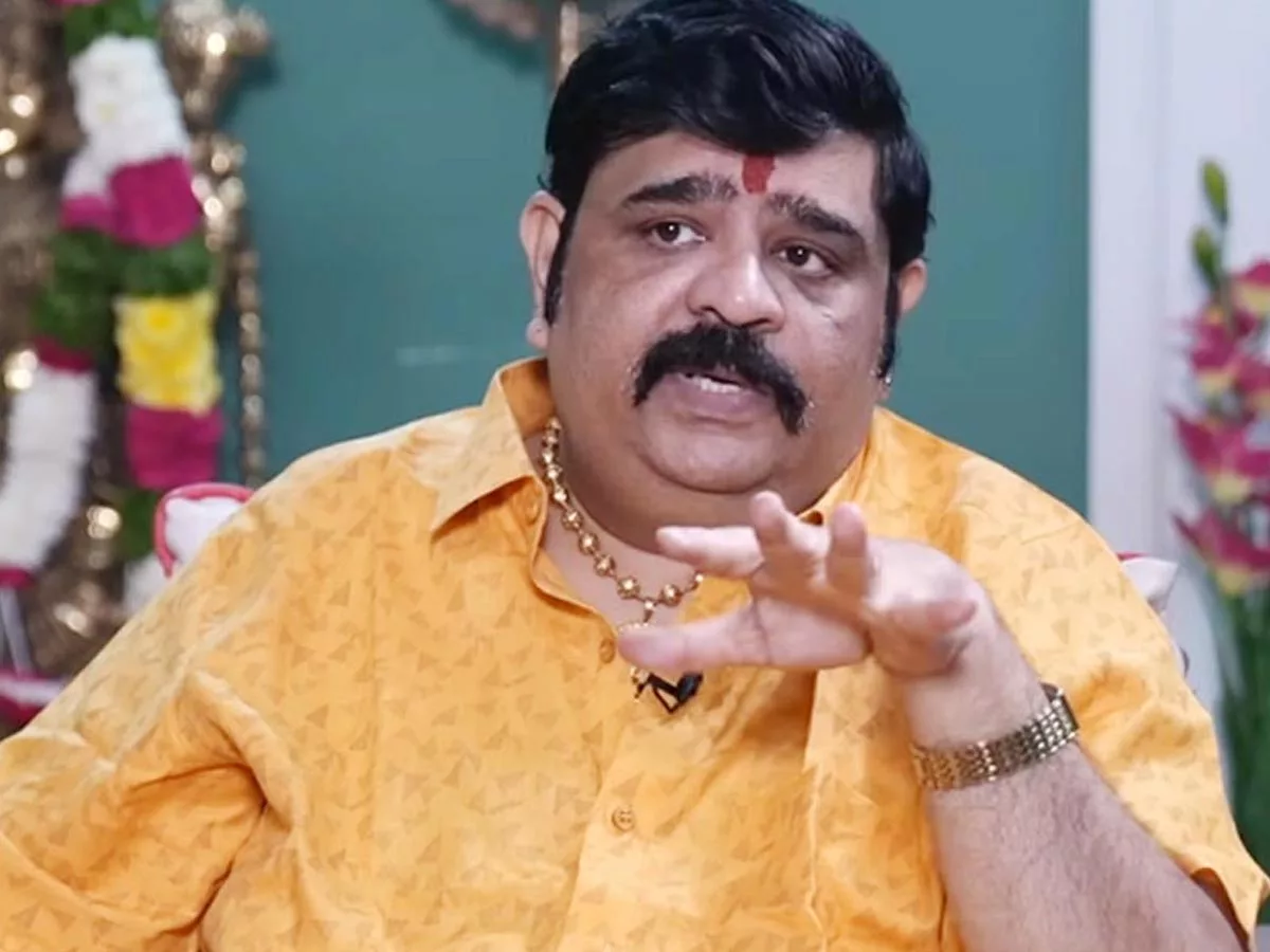 Two more Telugu heroes will die, Astrologer Venu Swamy sensational comment