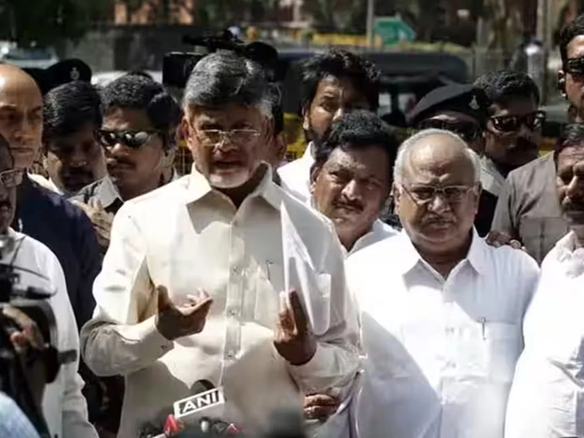 TDP, YSRCP move Election Commission over bogus voters entries, blame each other