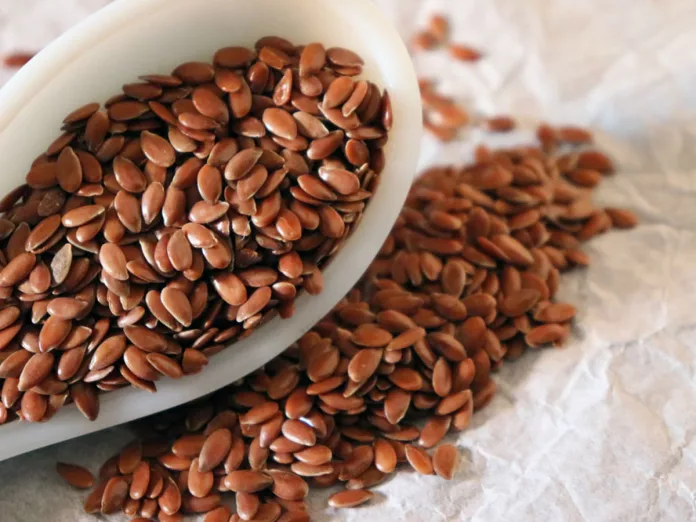 Benefits of eating Flax seeds for women