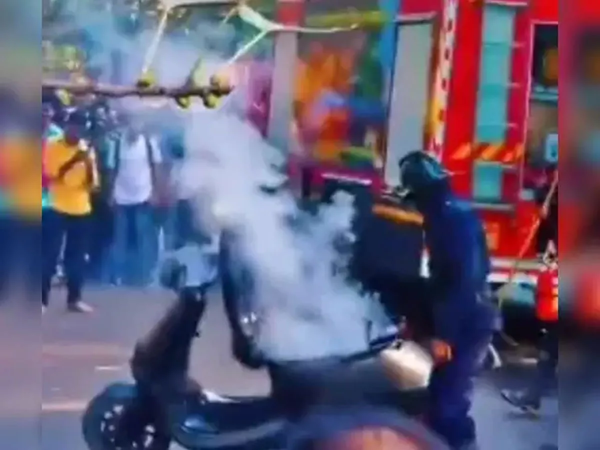 Ola E-scooter Catches Fire, Video Viral