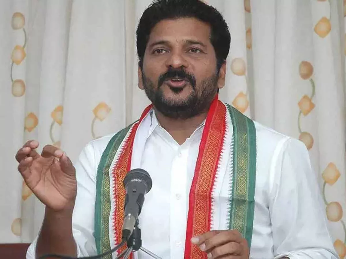 Revanth Reddy accuses KCR family of looting Telangana state