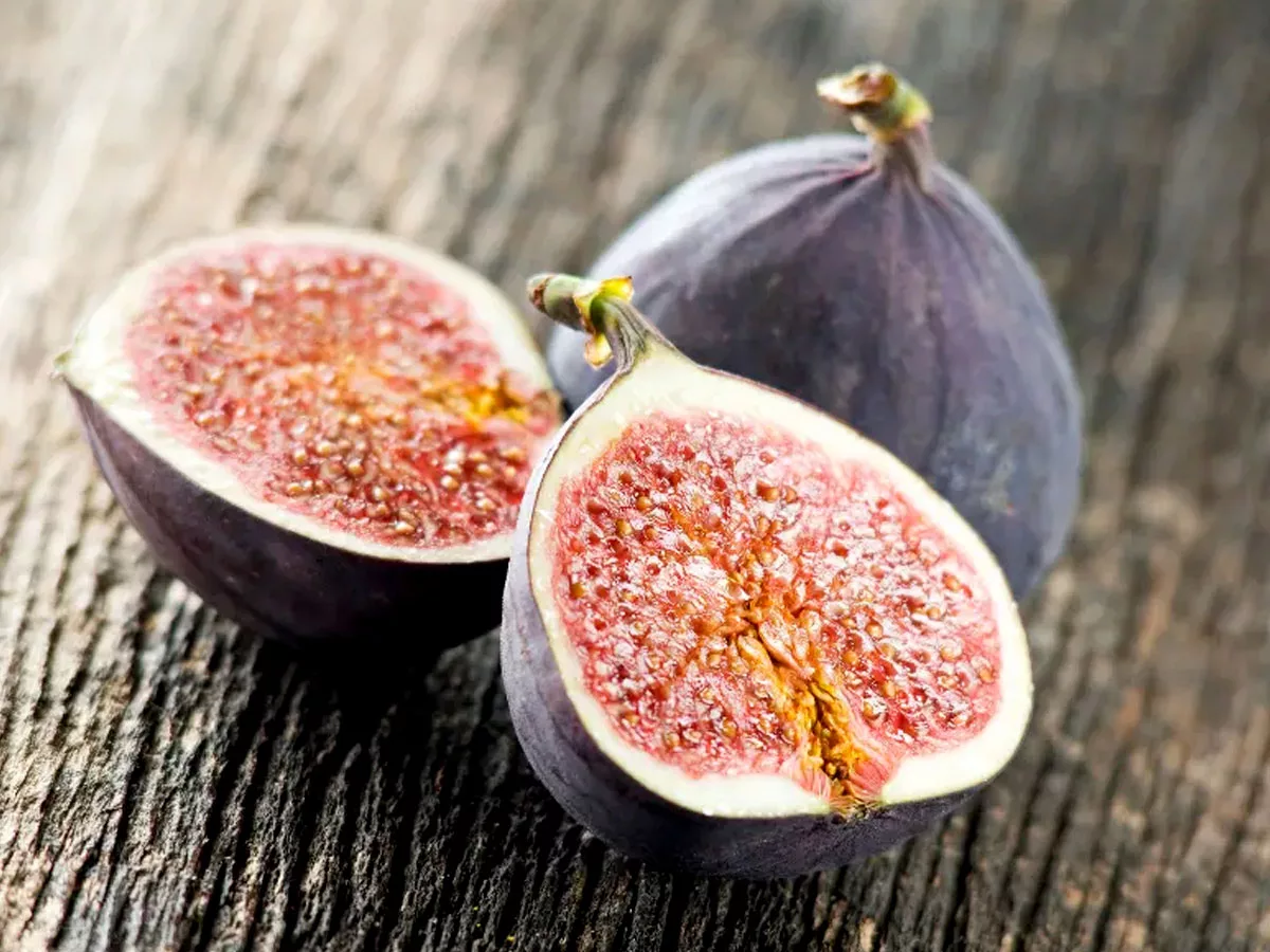 Benefits and Disadvantages of Figs: Figs are a treasure of health, but if eaten more than the limit, it can cause harm