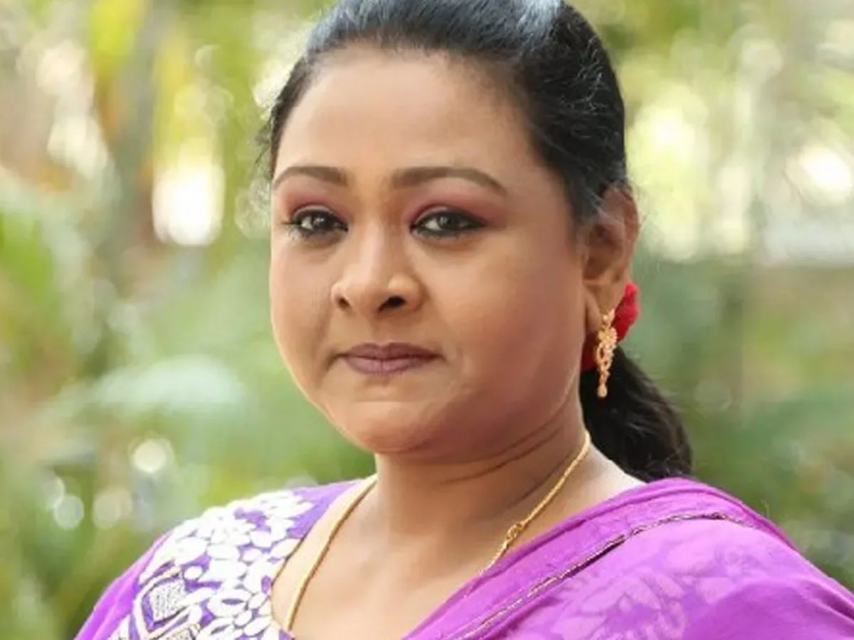 Casting couch: Shakeela says, Allari Naresh' father, Late EVV Satyanarayana asked me to adjust