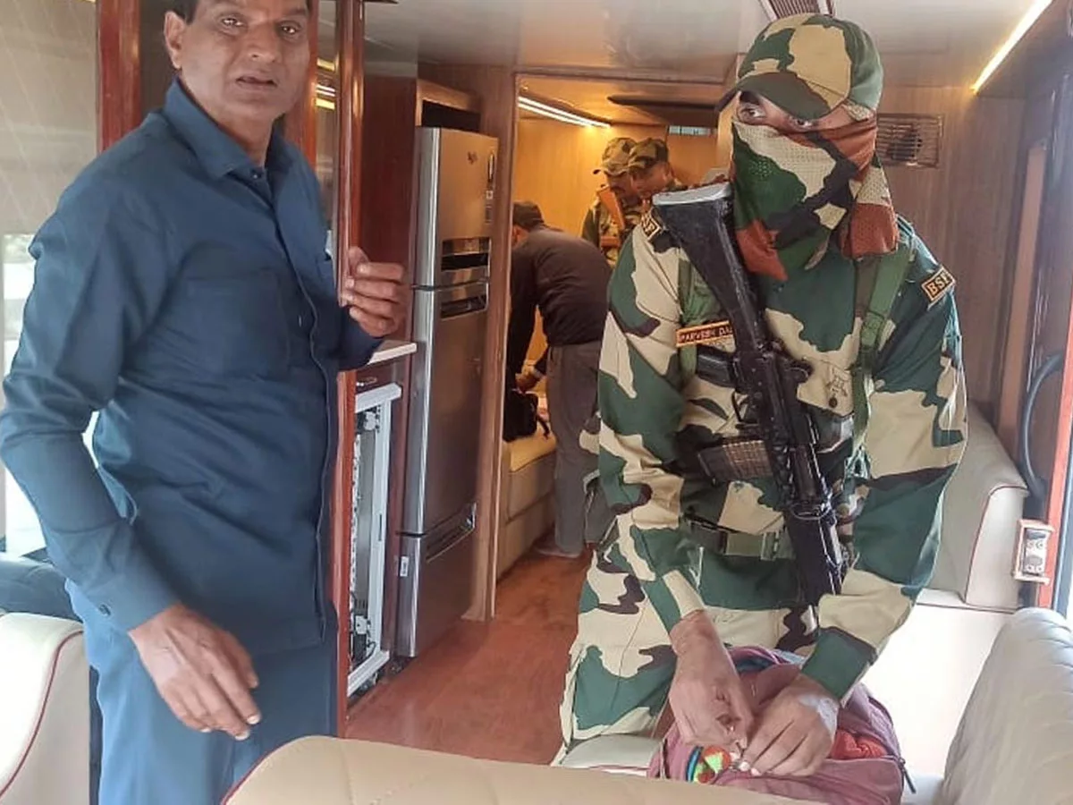 Central forces check CM KCR campaign vehicle in Karimnagar