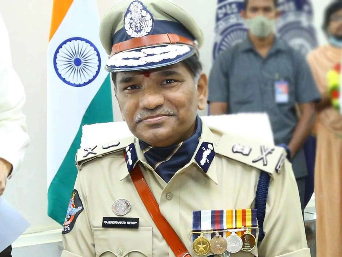 Police brutally attacked army jawan, DGP serious action