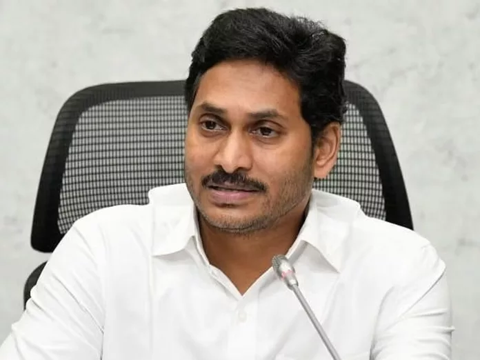 Supreme Court issues notices to Jagan Reddy