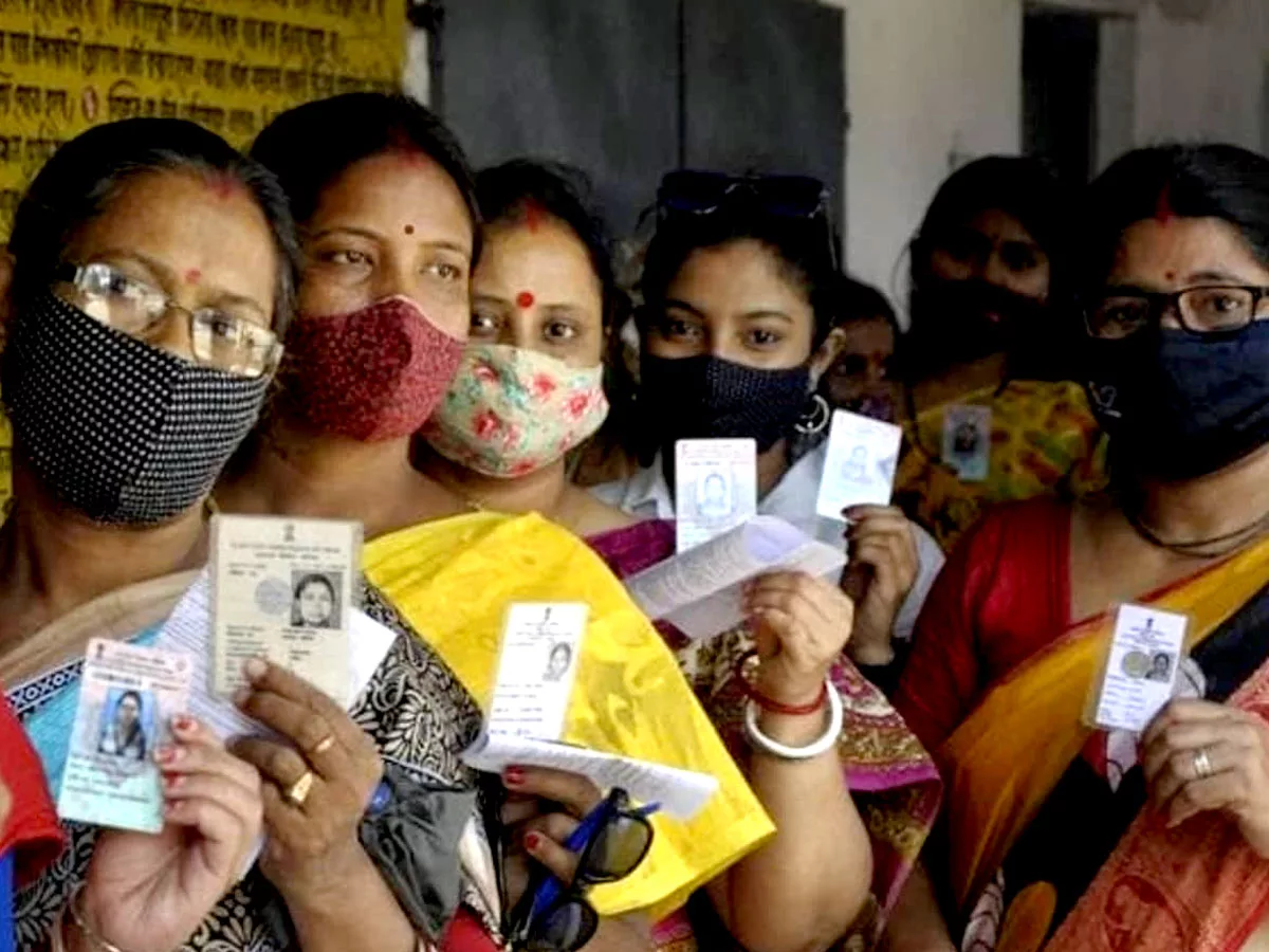 Telangana Polling : Chiranjeevi, Allu Arjun, and Jr NTR cast their votes