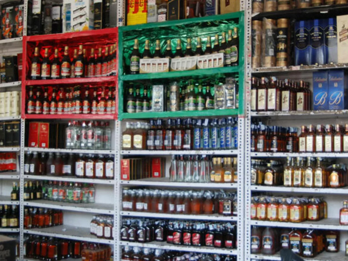 Wines Shops closed for two days in Telangana