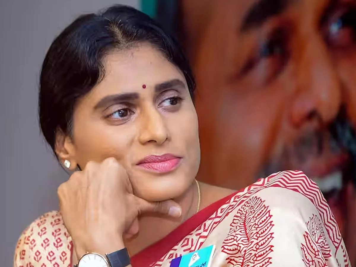 YCP ministers attack Sharmila